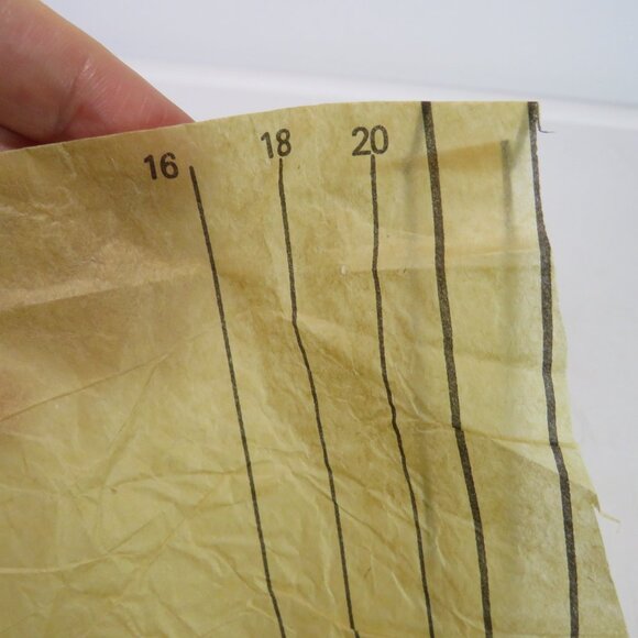 McCall's 3903 sewing pattern size 16-18 dress (fitted) double breasted button - Picture 9 of 9